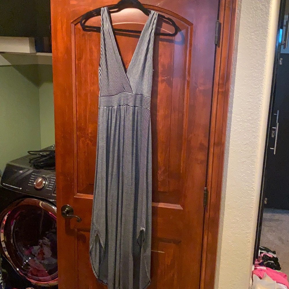Women’s dress size medium